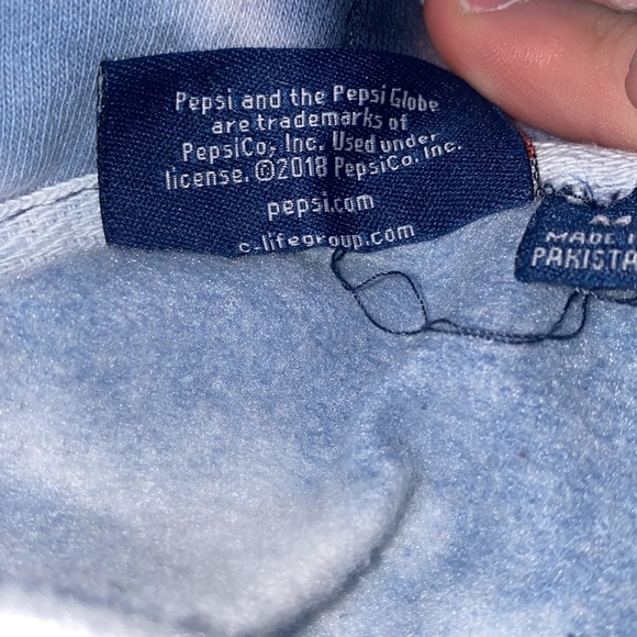 Pepsi Crop Hoodie (medium) - Picture 7 of 7